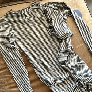 New Gold metallic stripe Upscale Top teeshirt Embellished cuff Party Sweater